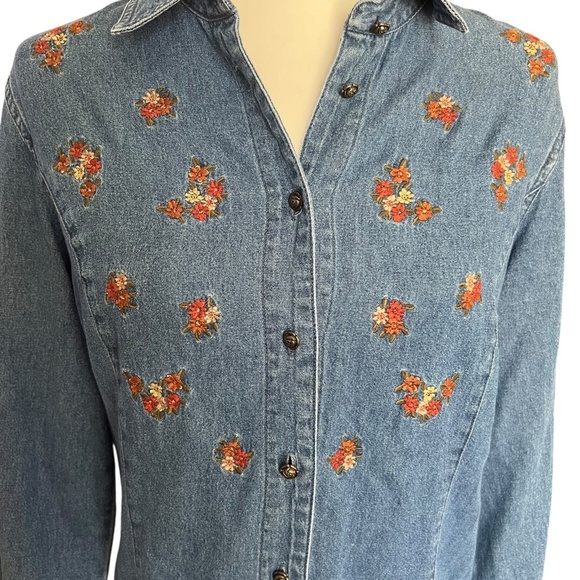 Vintage 90's Denim Top with Floral Needlepoint Embroidery <3 - Picture 4 of 4